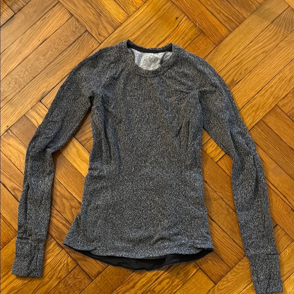 Women's Gray Long Sleeve Top